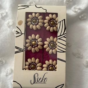Sseko custom sandal accents